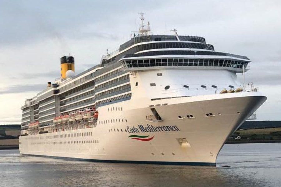 Exclusive Invergordon Cruise Small Tours North: Discover Dunrobin Castle & Glenmorangie